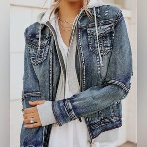 Magnolia Denim Jacket With Hoodie: Medium Wash Sz Medium NWOT